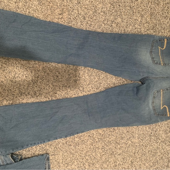American Eagle Jeans - Picture 3 of 3